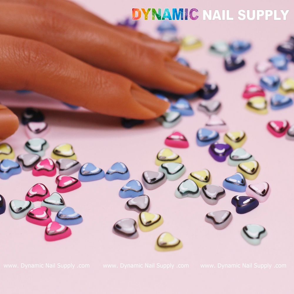 multicolor resin heart nail charms - 12