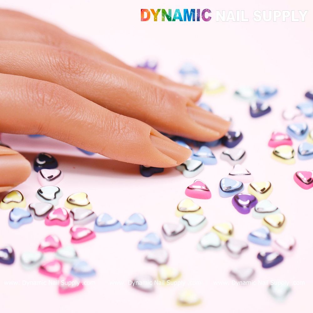 multicolor resin heart nail charms - 3